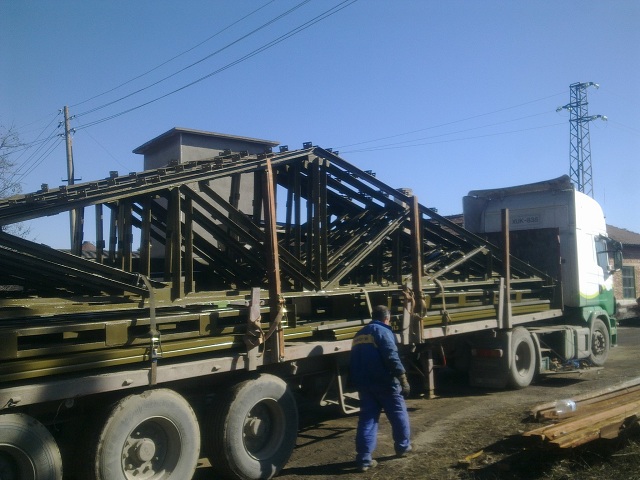 ADVANTAGES OF THE METAL CONSTRUCTI0NS